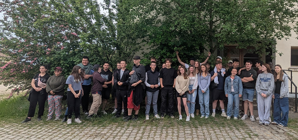 photo de groupe des élèves présents aux animations