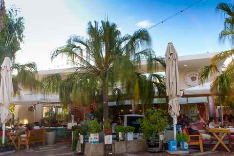 קפה גן סיפור חולון