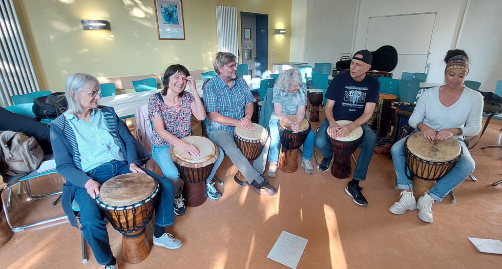 Trommeln mit Stefan in der Jugendherberge Luebeck