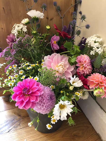 Seasonal, local business, English, wedding, cut flowers