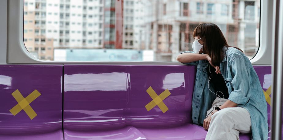 Safe Distancing in MRT Singapore