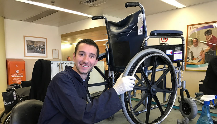 wheelchair pic 3.jpg