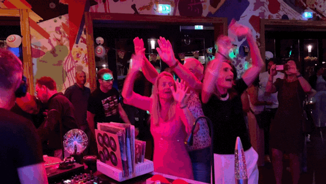 Partytime with Dance2Vinyl