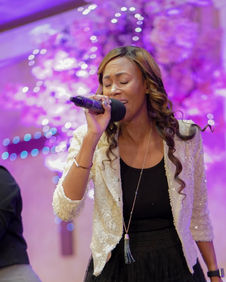 Women Worshipping