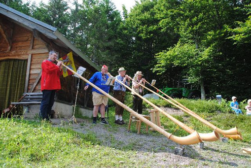 Alphörner auf Kreuzfelsen; Foto Beatrice Sobisch.jpeg