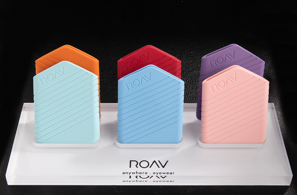 Colourful protective eyewear pouch from ROAV