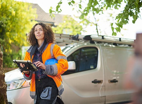 Comment optimiser le travail sur site grâce à la géolocalisation de véhicules