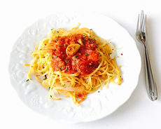 Vegan, Rutabaga, Noodles, Pasta, tomata sauce, garlic, vitamin C