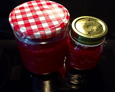 Beetroot marinara sauce