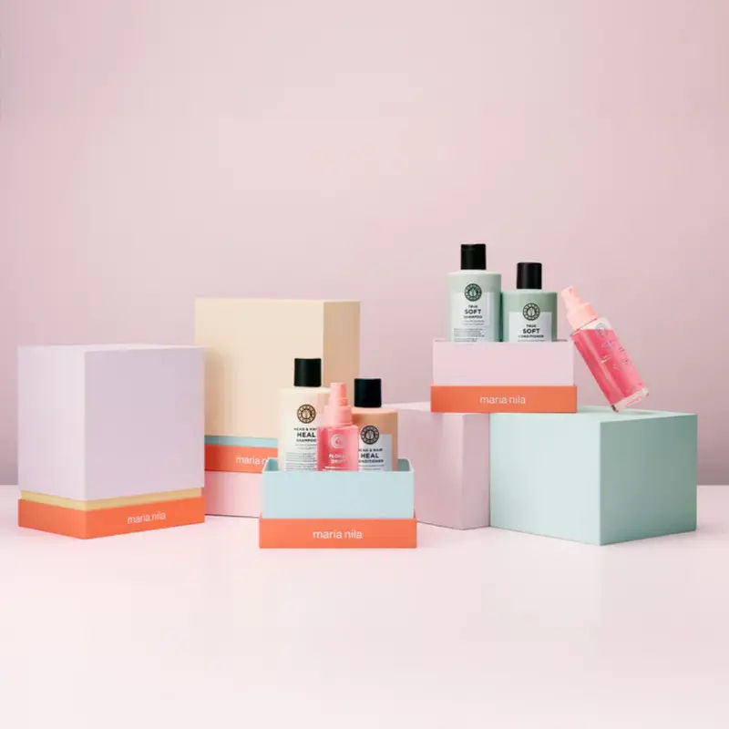 Thumbnail: Maria Nila Luminous Color Holiday Box