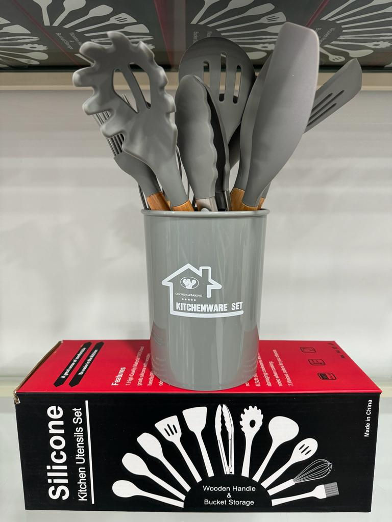 Miniatura: Set de utensilios de cocina Gris