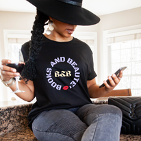 Books & Beaute' T-Shirt New Short Sleeve