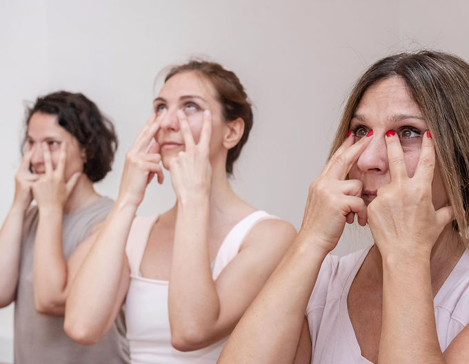 yoga viso ok copia.jpg