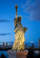 statue of liberty.jpg