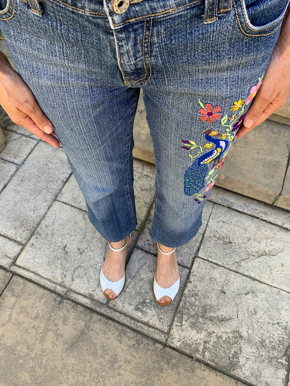 finished crop flare jeans with white patent leather sandals