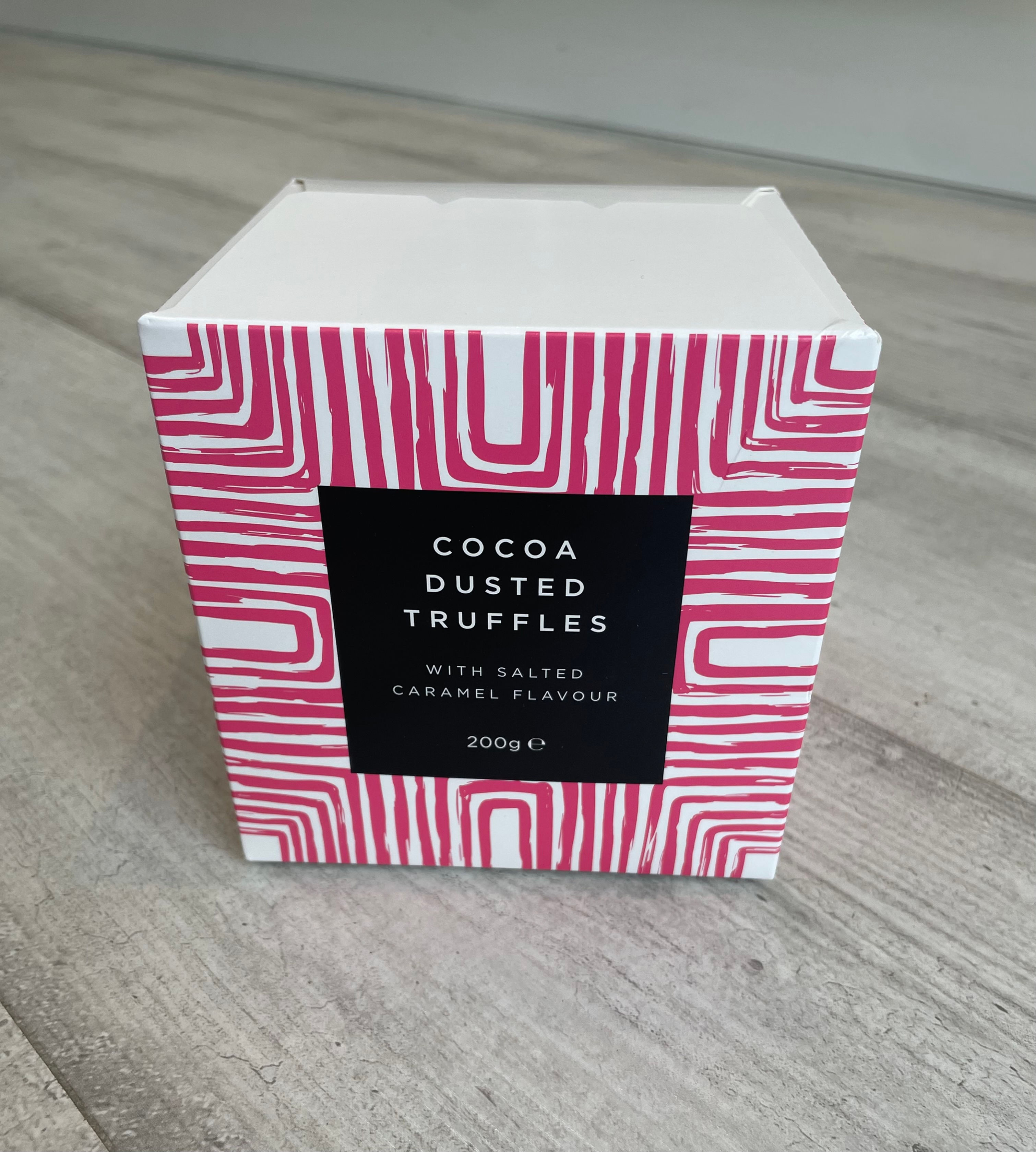 Cocoa Dusted Truffles with Salted Caramel flavour