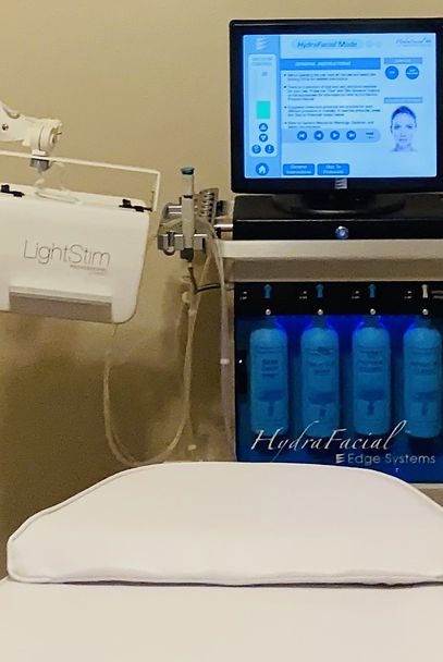 hydra facial HydraFacial wet microdermabrasion LightStim LED Light Therapy helps acne for beautiful skin
