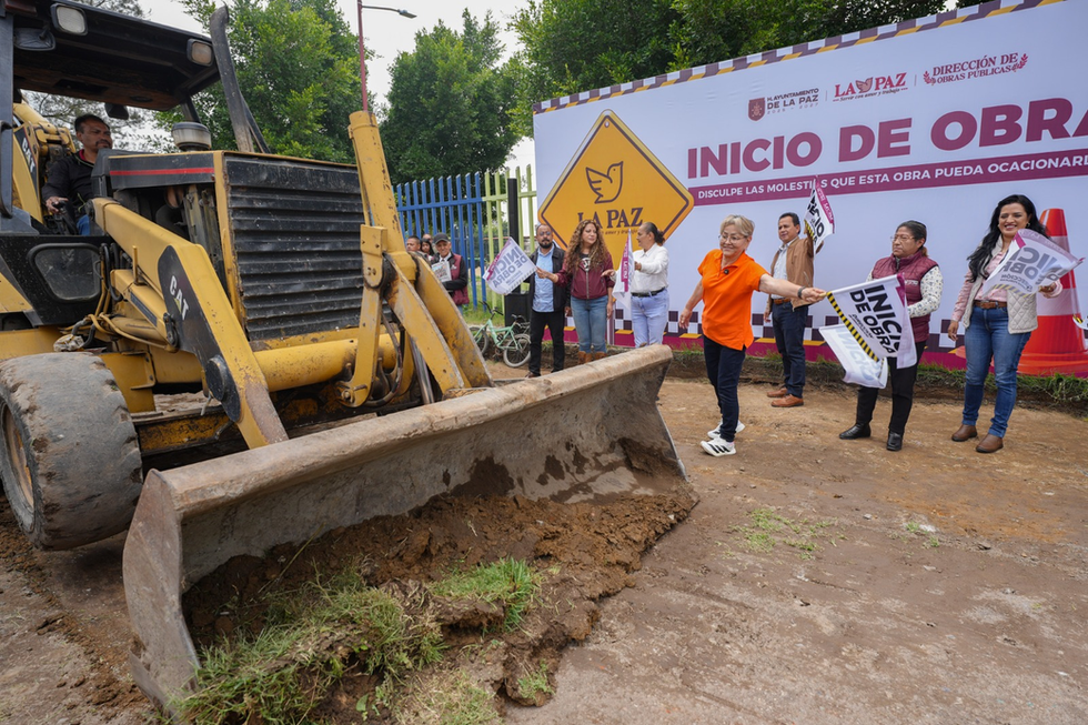 GOBIERNO DE LA PAZ INICIA PAVIMENTACIÓN CON CONCRETO HIDRÁULICO EN LA ANCÓN