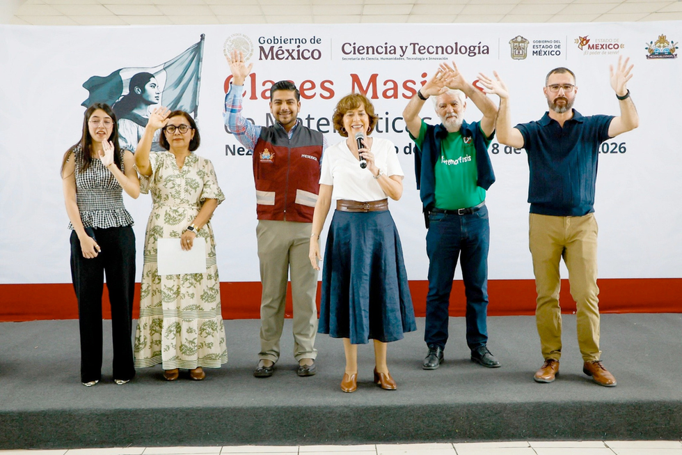 Participan 2 mil estudiantes de Nezahualcóyotl en la Primera Clase Masiva de Matemáticas para fortalecer el aprendizaje en secundaria