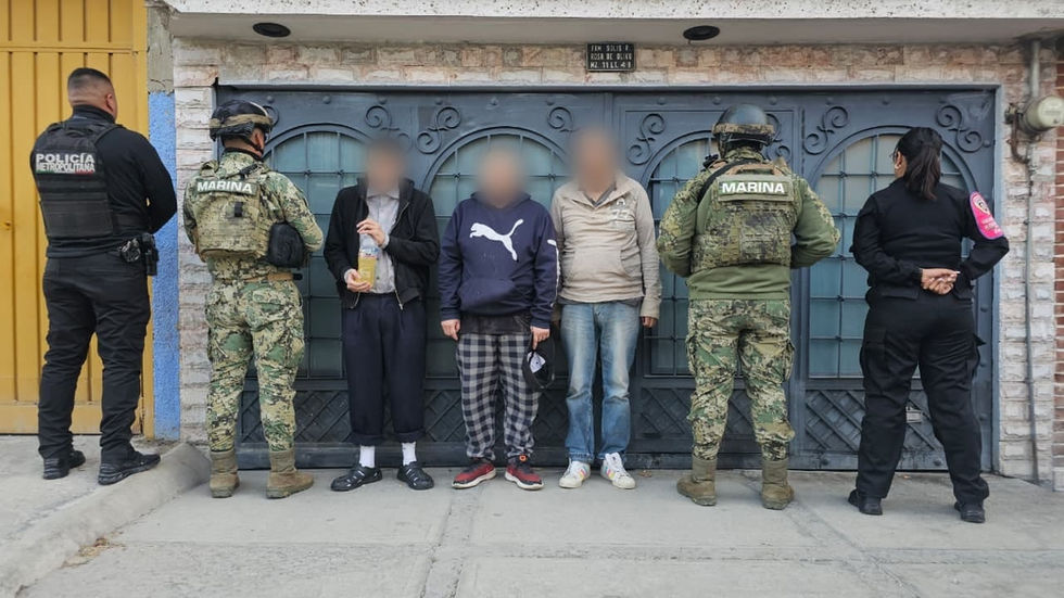 Policía municipal y Marina rescatan a 36 personas de un anexo