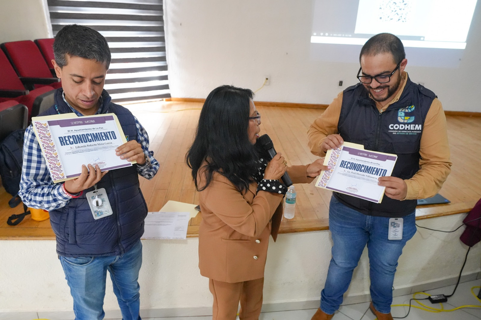 POLICÍAS DE LA PAZ RECIBEN CAPACITACIÓN EN DERECHOS HUMANOS