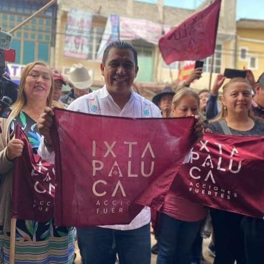 LLEVA A CABO INAUGURARON DE PAVIMENTACIÓN EN IXTAPALUCA,  CENTRO EL ALCALDE FELIPE ARVIZU