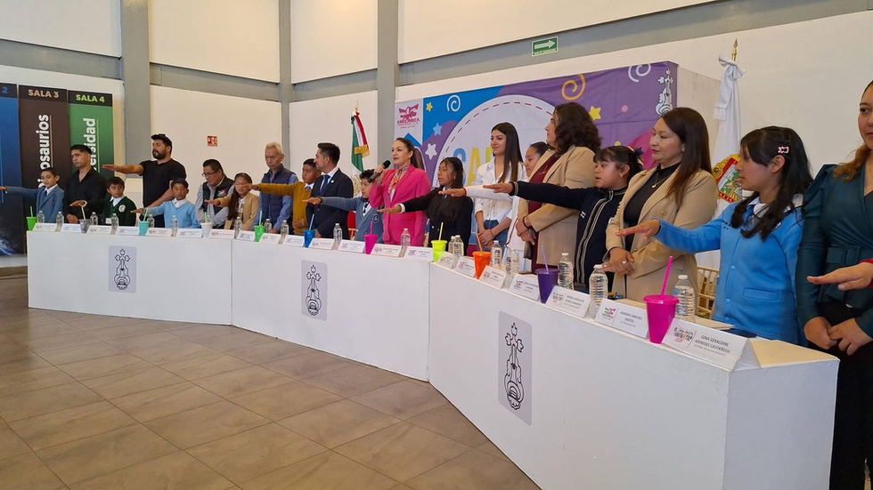 ENCABEZA ALCALDESA DRA. IVETTE TOPETE SESIÓN SOLEMNE DE CABILDO INFANTIL EN AMECAMECA