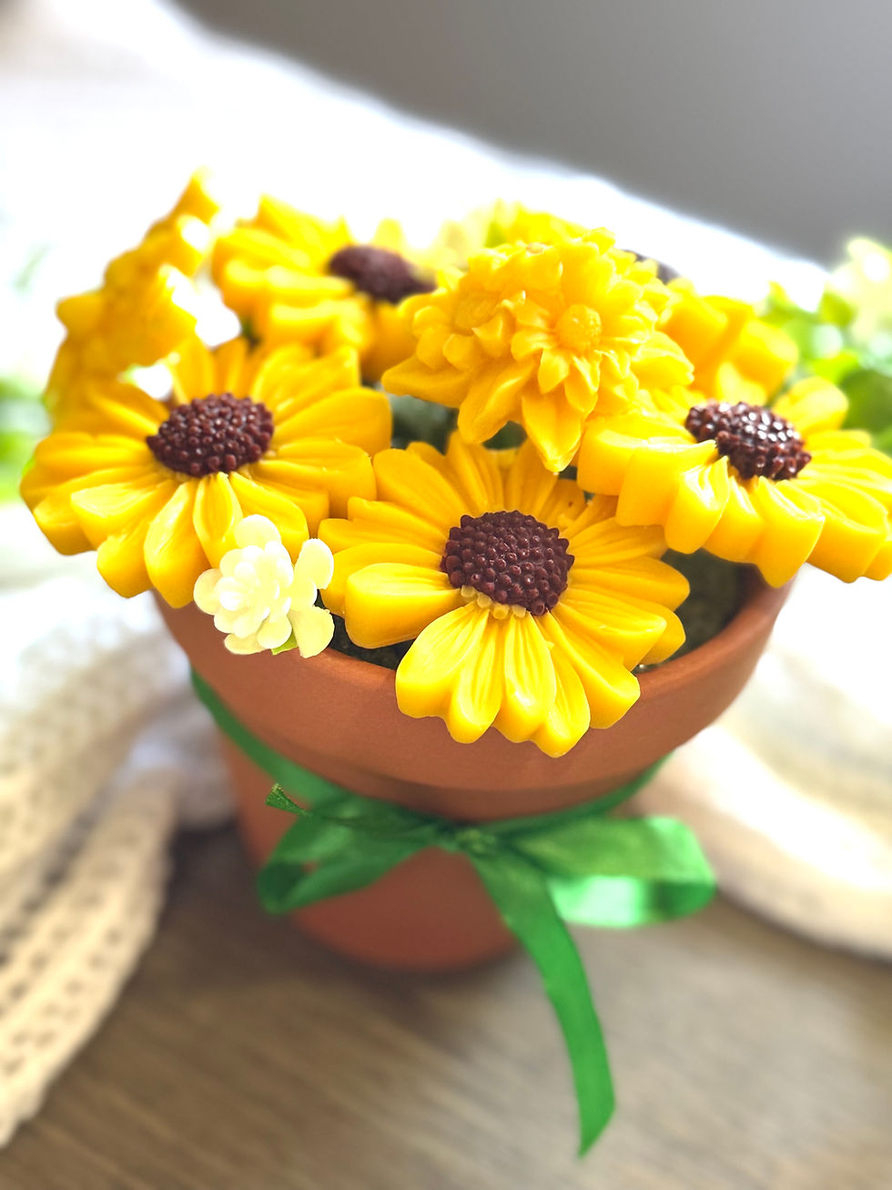 Thumbnail: Wax Melt Sunflower Bouquet