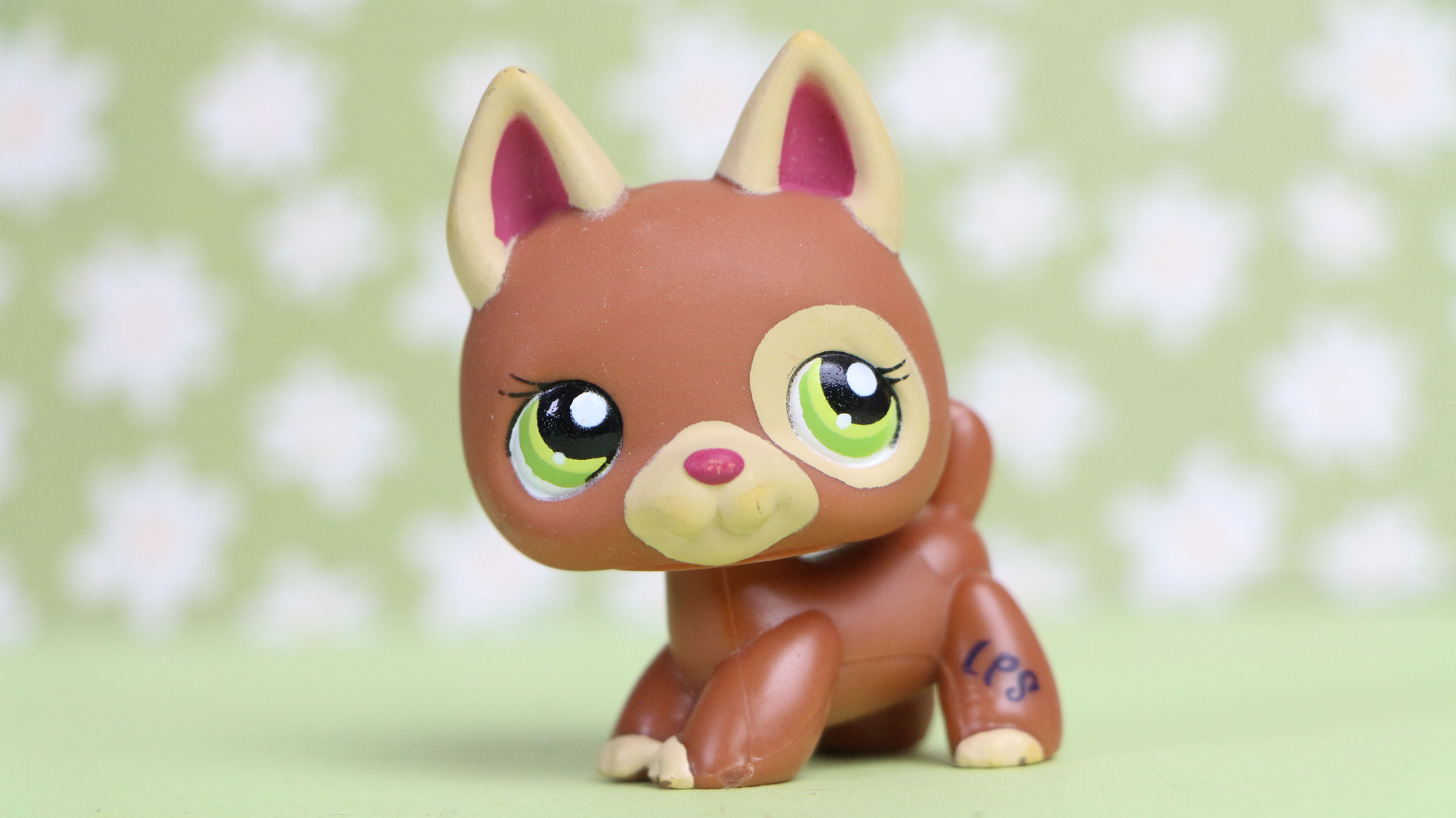 LPS German Shepherd Dog #1362