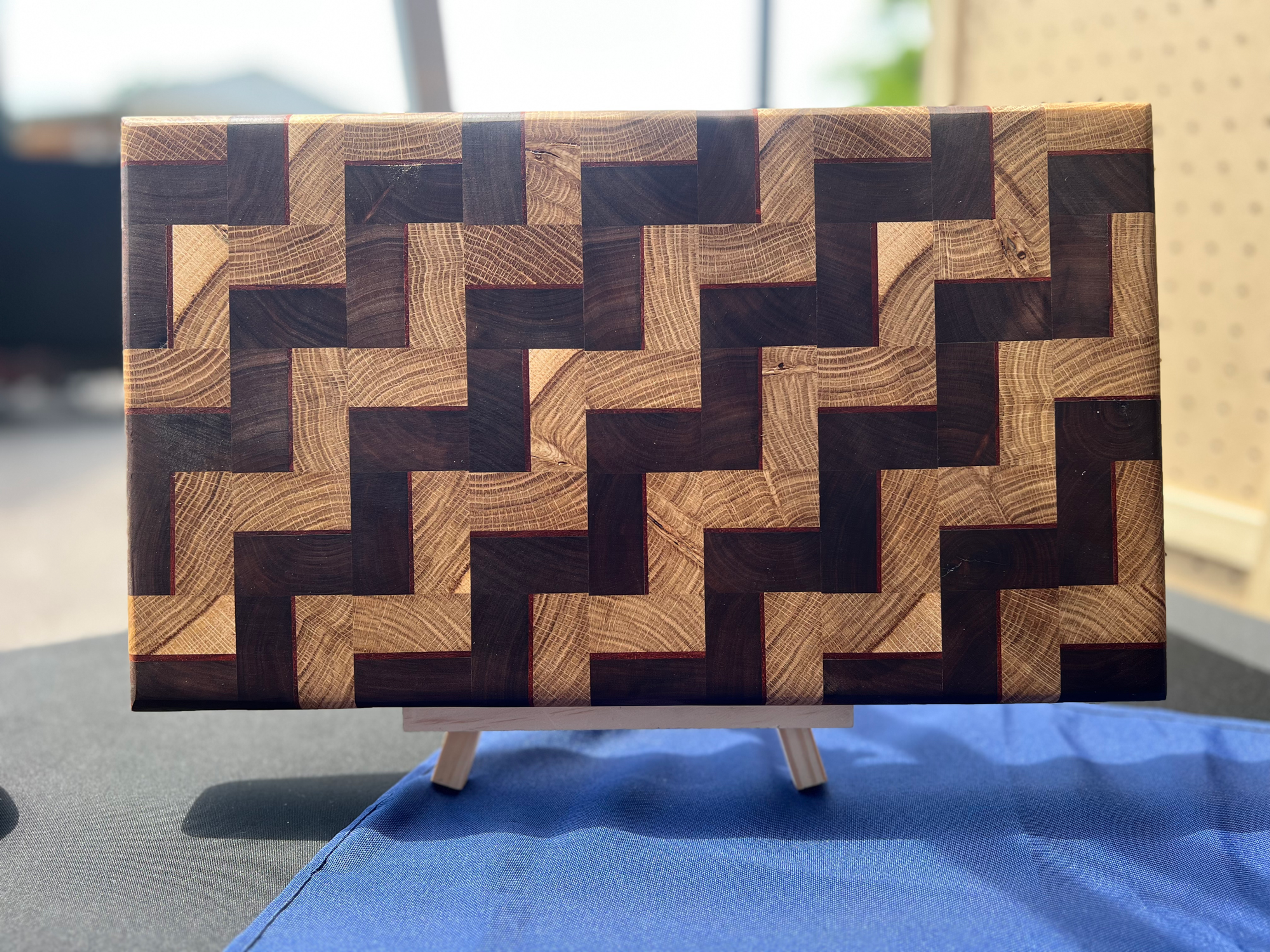 The "Wooded Zig Zag" End Grain Board