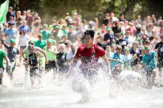 FOHO group run in lake.jpeg