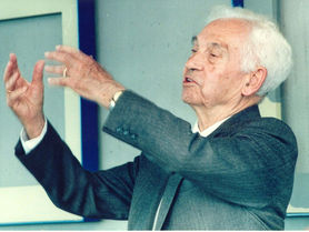 Evolution and Ernst Mayr