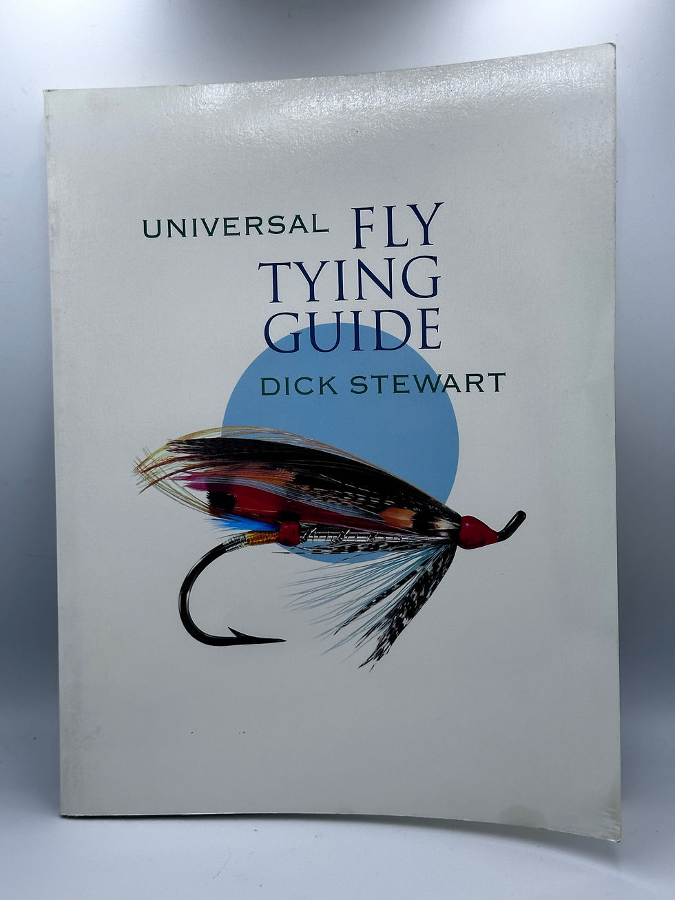Universal Fly Tying Guide (Dick Stewart) Pre-owned,