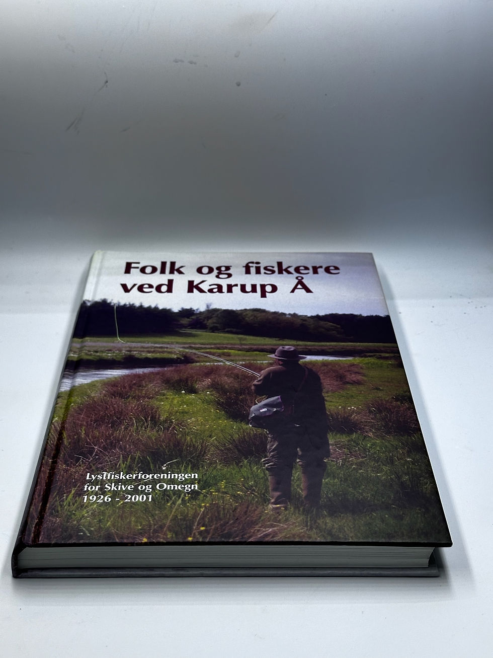 Miniaturebillede: Folk og fiskere ved Karup Å (Lystfiskerforeningen for Skive og Omegn) Pre-owned,
