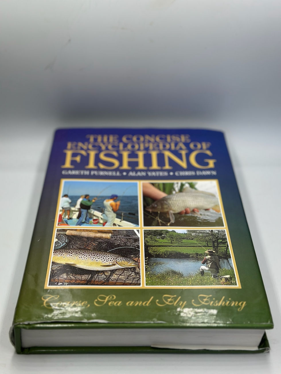 Miniaturebillede: The Concise Encyclopedia Of Fishing (Alan Yates) Pre-owned,