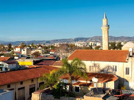 Turkish Cypriots claim their properties in the South