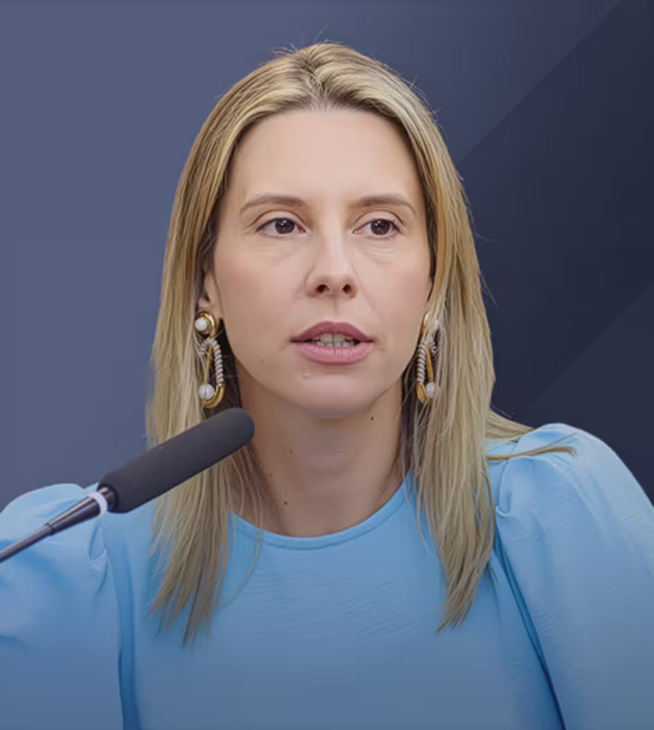 Dra. Marcela Cristina Ozório