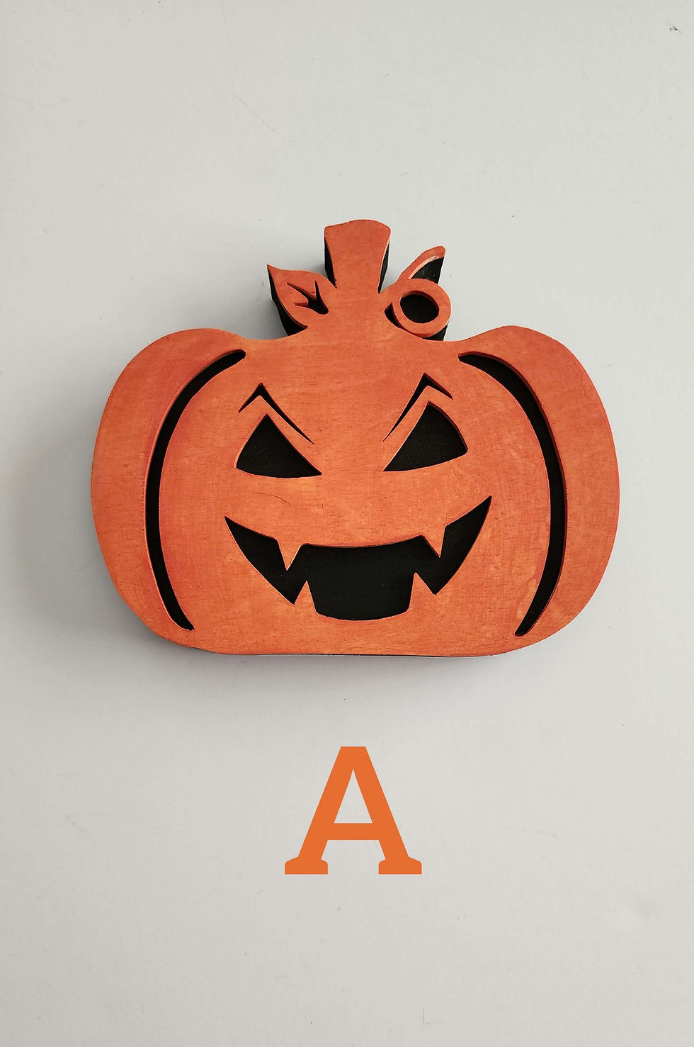 Thumbnail: Wooden Halloween Jack-o-lanterns