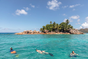 Loyalty Charter snorkelling adventure