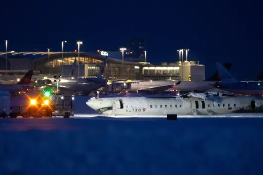 **Delta Offers $30,000 to Passengers After Toronto Crash Landing**
