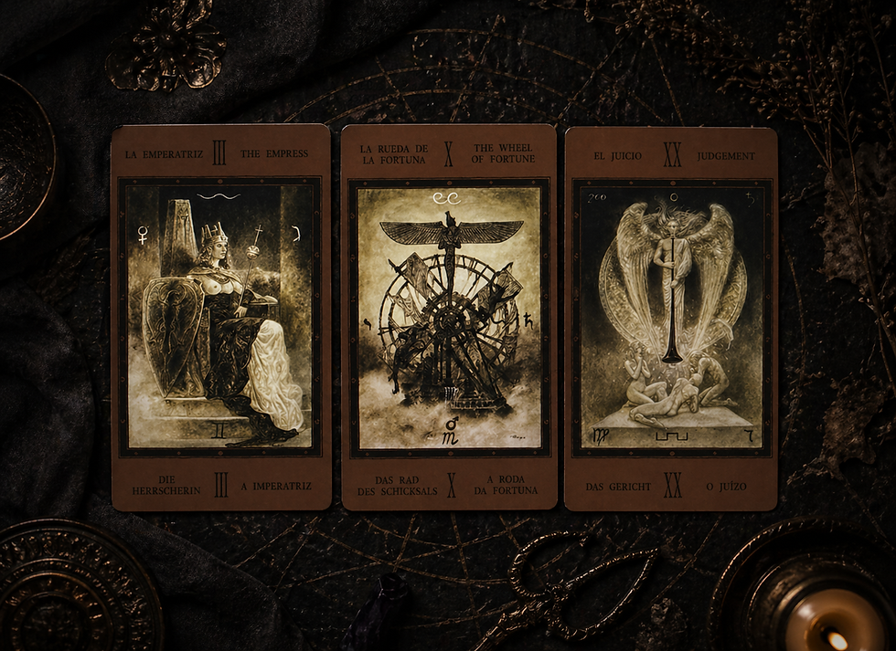 Thumbnail: The Labyrinth Tarot cards fountier