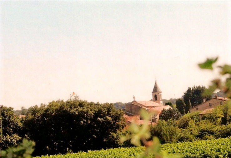village uchaux farjons eglise saint roch