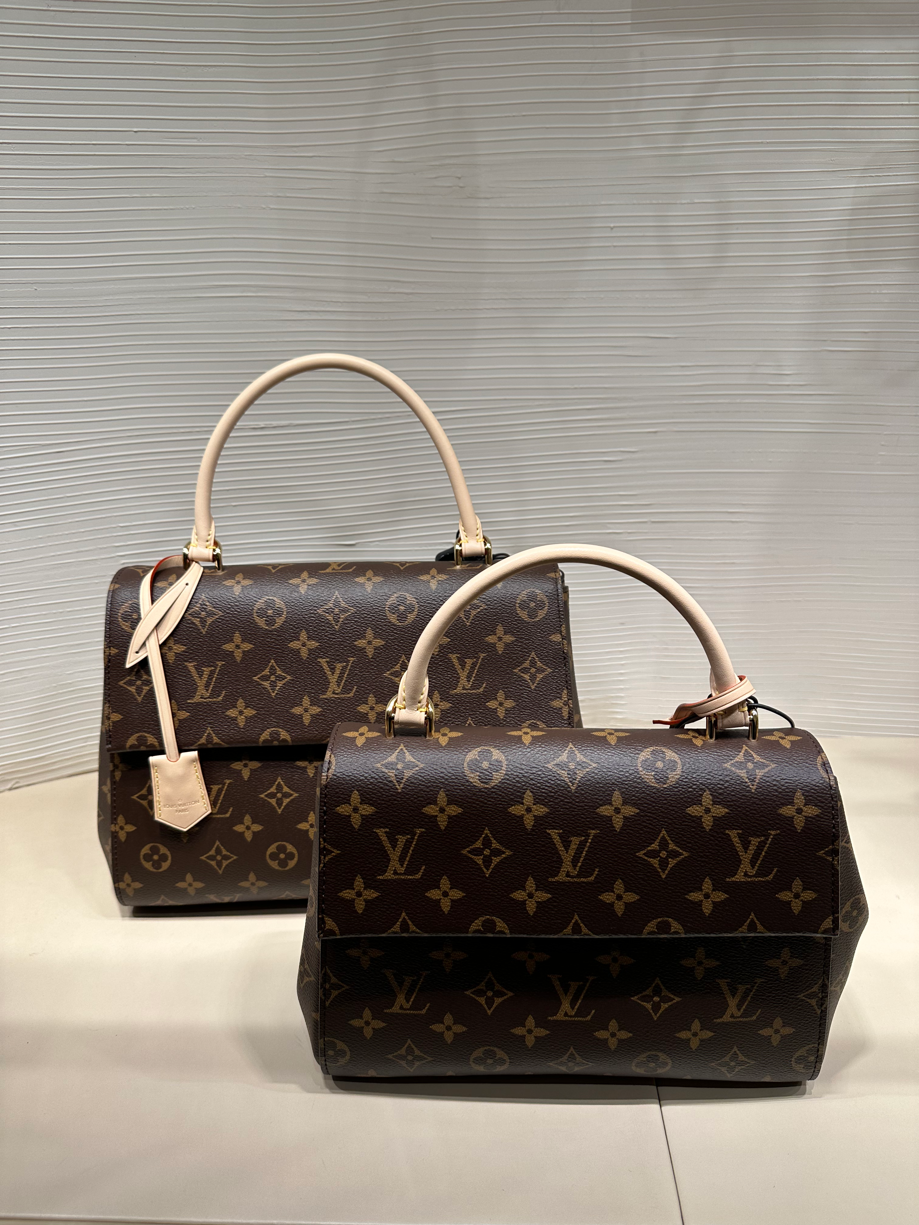 Handbag LV