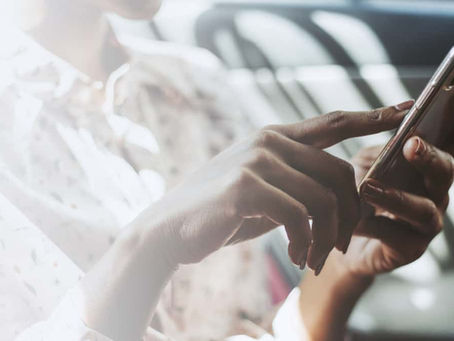 ¿Redes sociales, televisión o prensa? Así se informan los colombianos