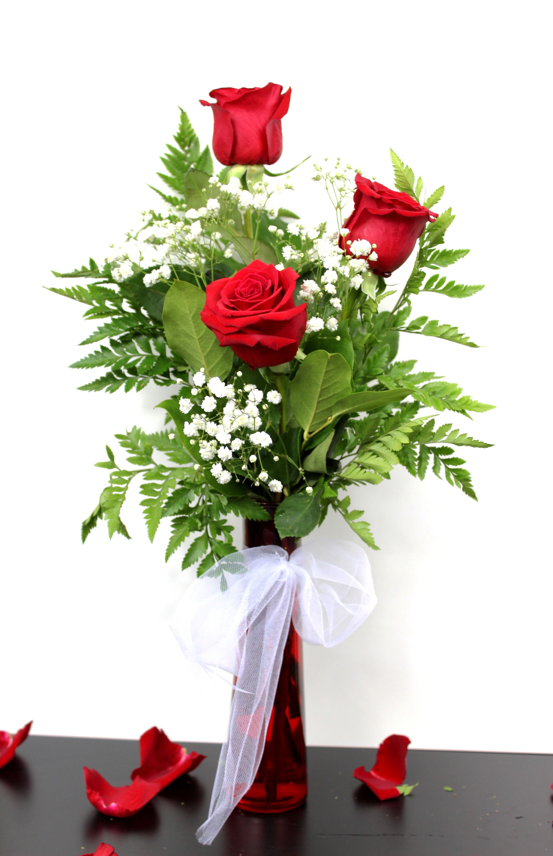 3 or 1 Roses With Baby's Breath