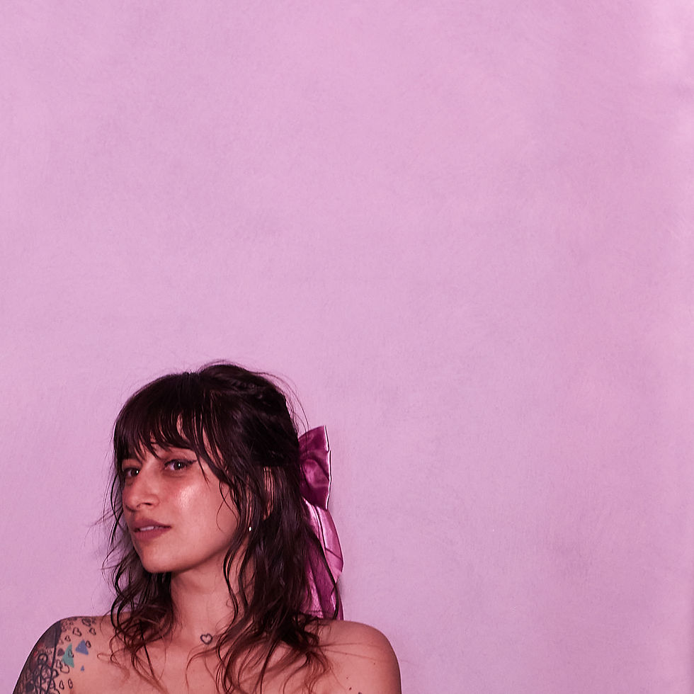 Erotic Market - Marla Pillow