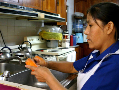 Seguro Vida Ley: jóvenes "part time" y trabajadoras del hogar tendrán cobertura
