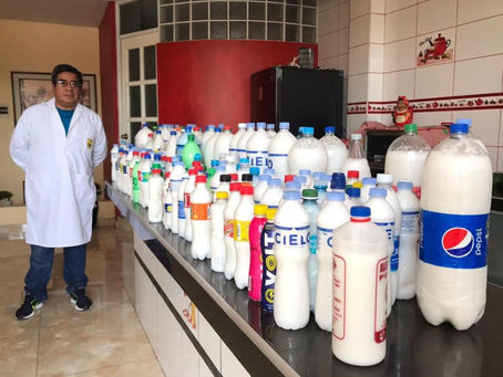 ¡Orgullo peruano! Trabajador edil fabrica jabón para el personal de limpieza de Chimbote