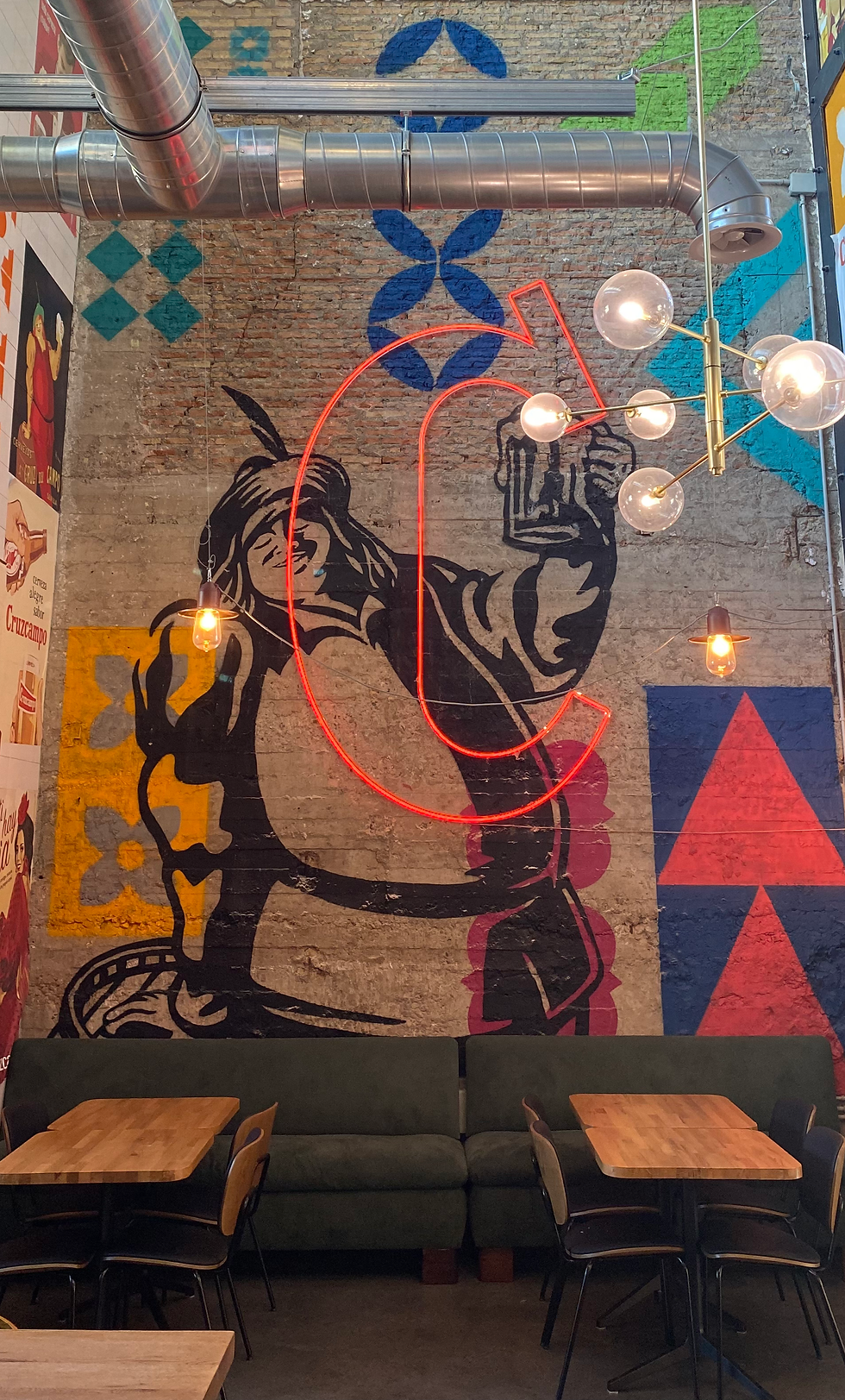 CRUZ CAMPO SEVILLA MURAL VECTOR NEÓN