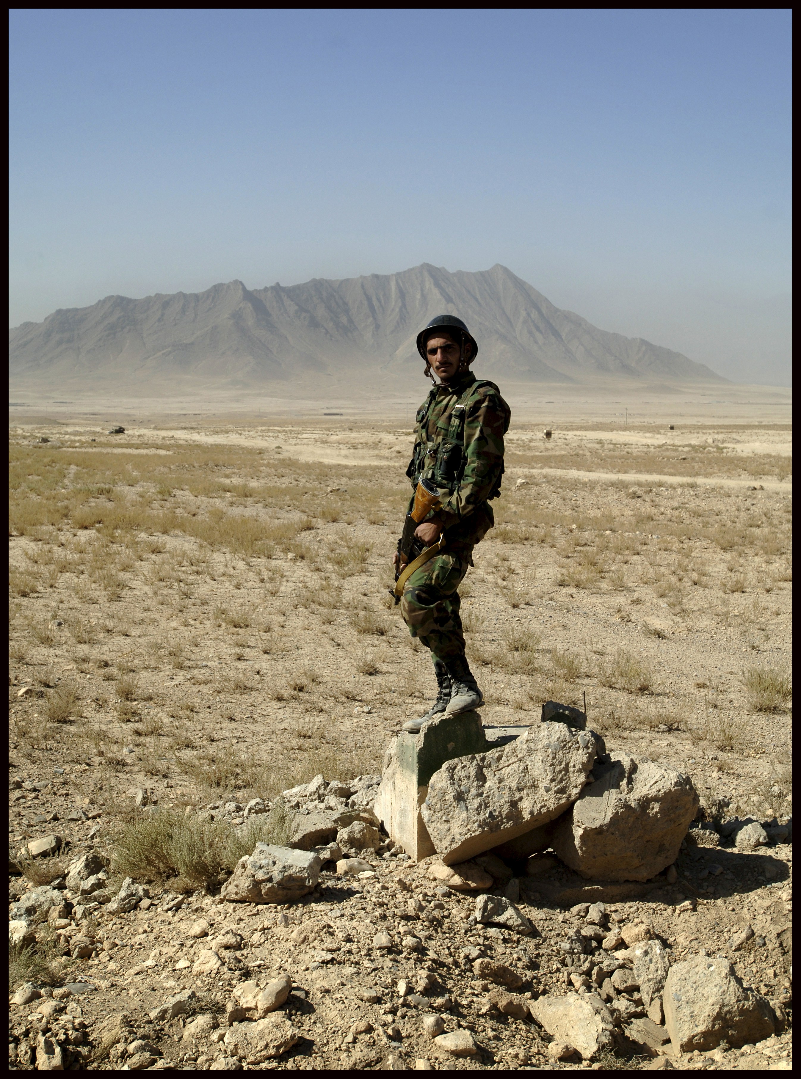 AFGHAN SOLDIER